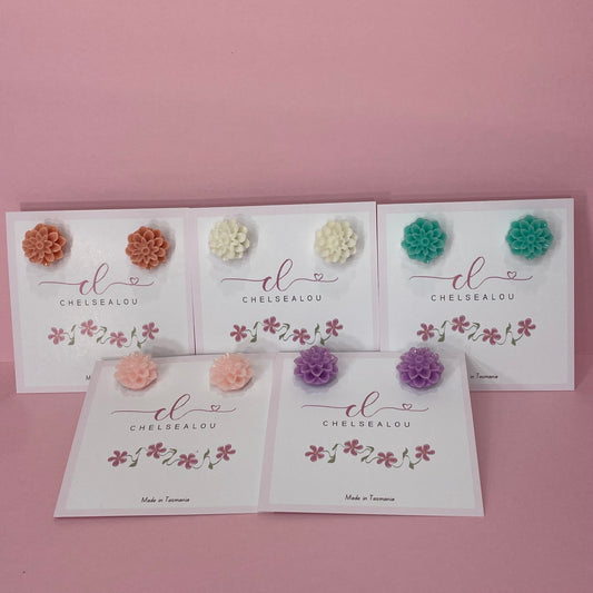 Dahlia studs “Bridesmaids”